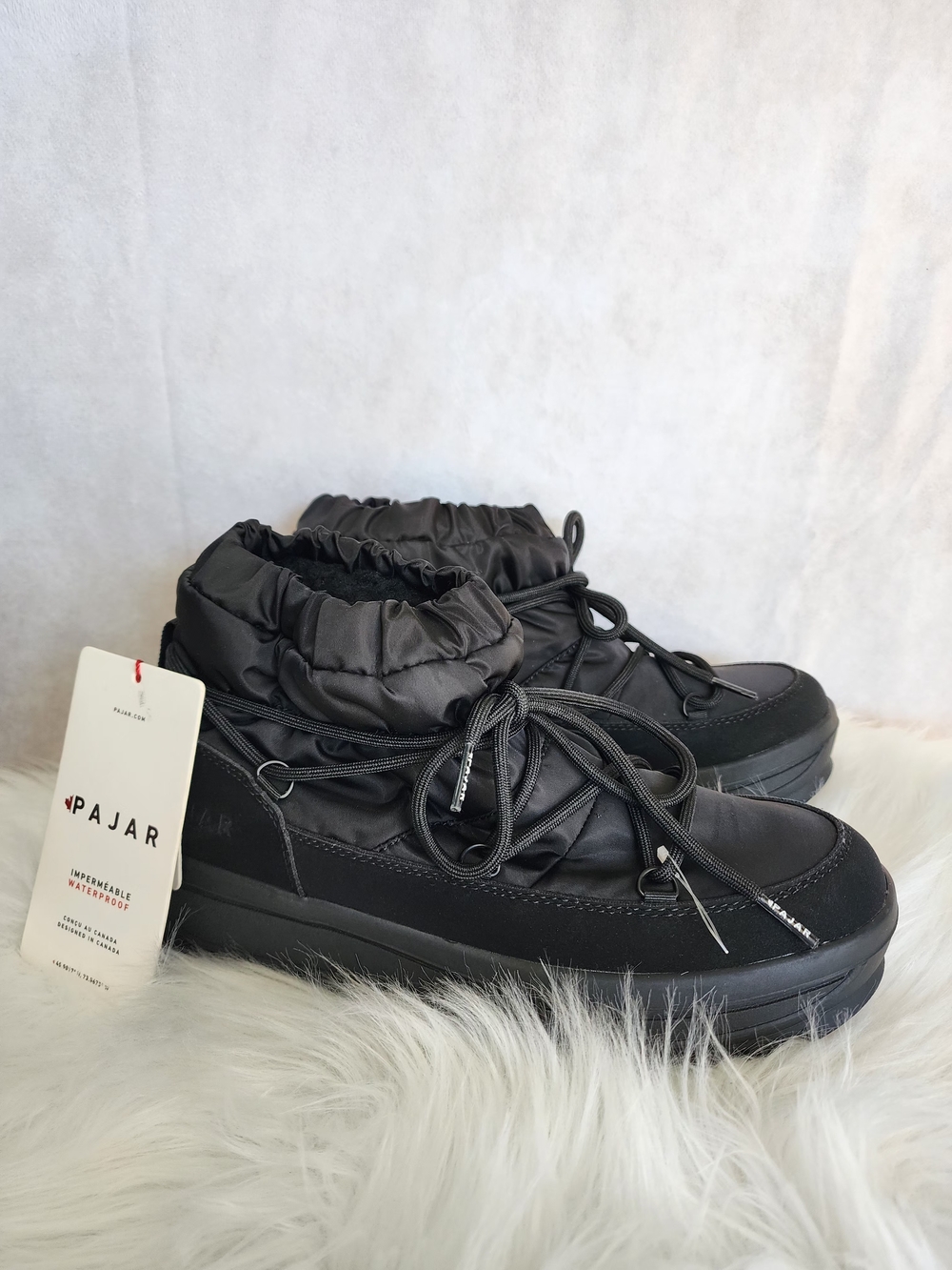 Pajar Women's Taya Low Black Lace Up Waterproof Winter Boots Size 9